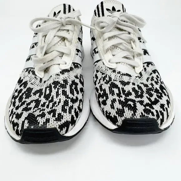 Adidas Women's Swift Run Black & White Leopard Print Sneakers 8.5 - Picture 3 of 7